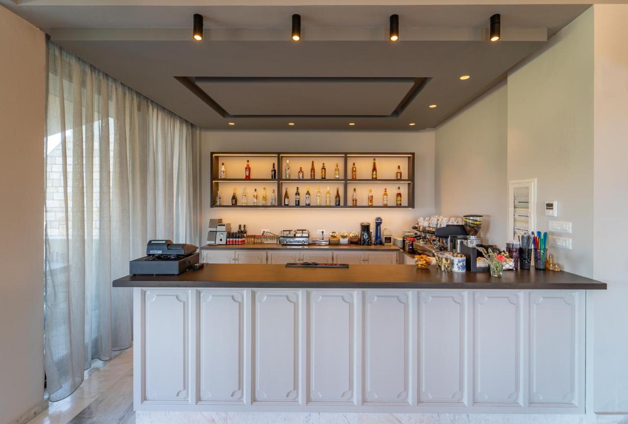 Achilles Hill Hotel 메토니 외부 사진
